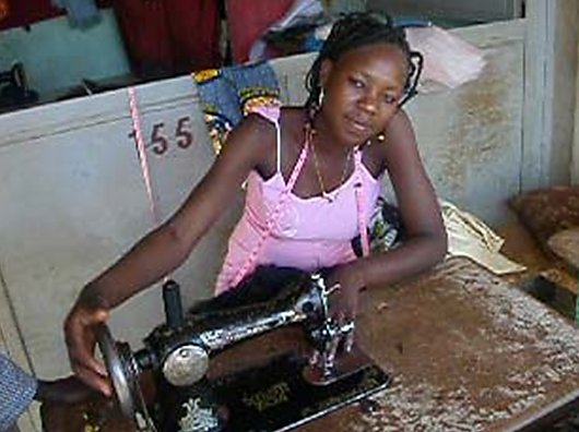 Jacqueline - Couturière